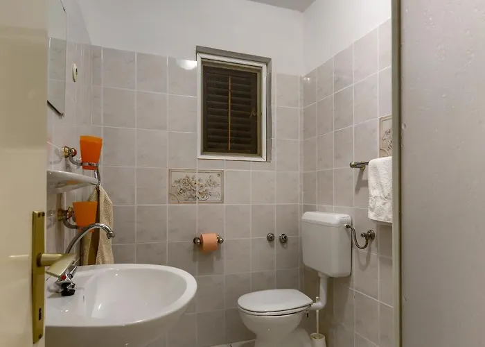 Apartman Fuer 23 Personen Mit Privatsphaere *
