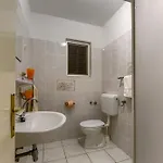 アパート Fuer 23 Personen Mit Privatsphaere *