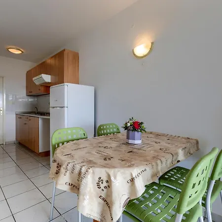 Apartment Haus Manda - 1
