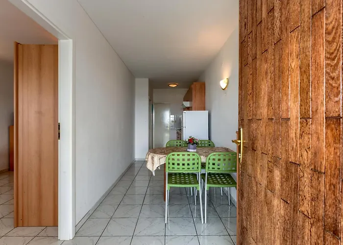 Apartment Haus Manda - 1 *